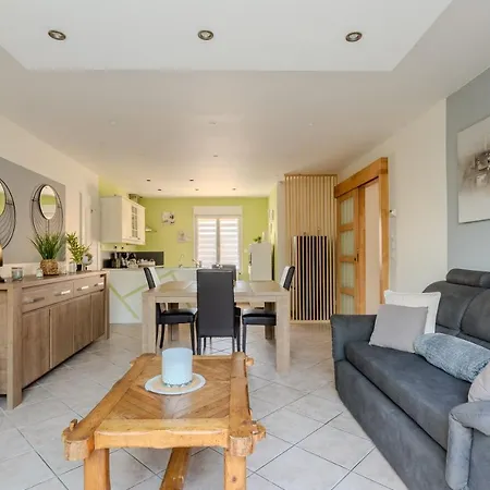 בית נופש Le Monde De Lucy Annoeullin